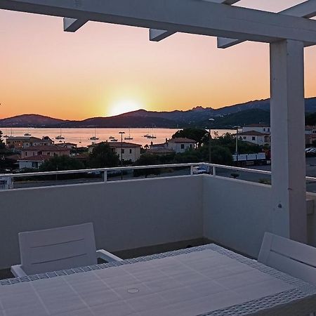 Welcomely - White Terrace - Condominio Acqualife كانّيجوني المظهر الخارجي الصورة