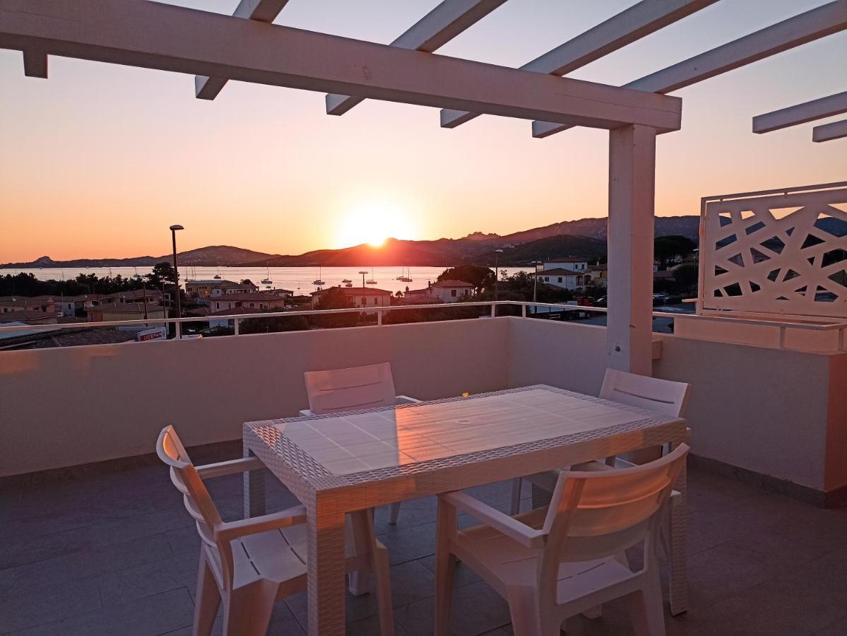 Welcomely - White Terrace - Condominio Acqualife كانّيجوني المظهر الخارجي الصورة